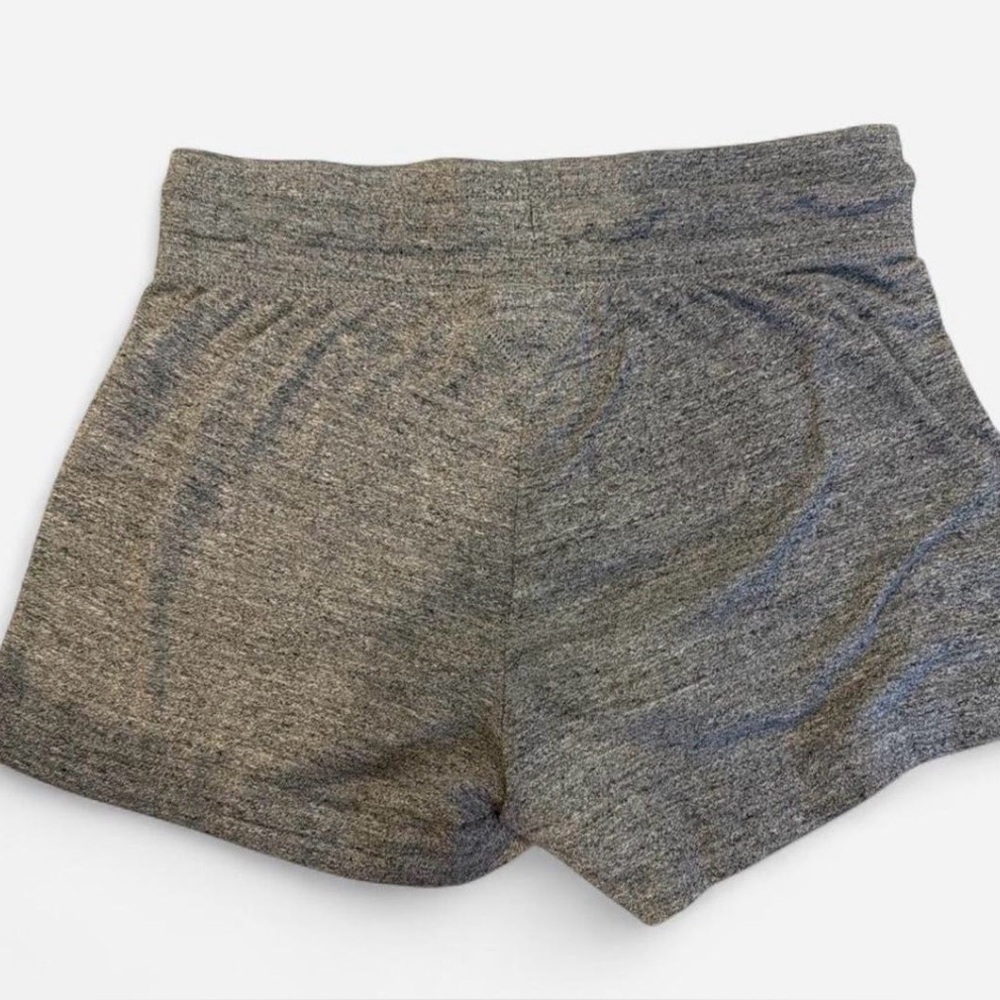 Grey Nike shorts - Picture 2 of 4